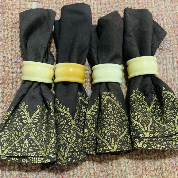 Natural Stone Napkin Rings - Picture 2 of 2